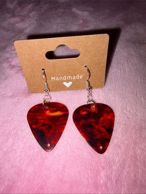 Red And Amber Tortoiseshell Print Guitar Pick Dangle Earrings NWT Hand Crafted
